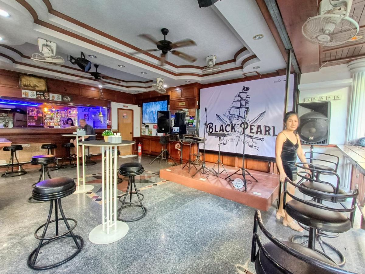 Black Pearl Patong Beachfront Exterior photo
